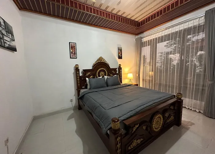 منزل للإقامة Bali Basuki Retreat Center *
