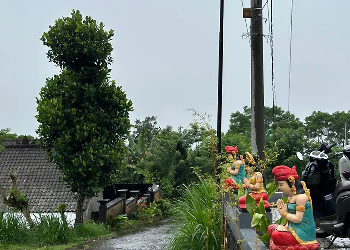 Bali Basuki Retreat Center Privatunterkunft *